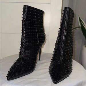 Steve Madden Black Textured Spike Heeled Boots